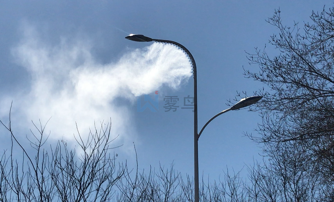 河北廊坊固安县91豆奶app喷雾系统公司推出路灯杆加装喷雾降尘设备